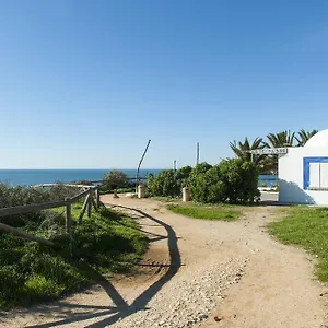 Apartment Litoral Mar Beside The, Portimao